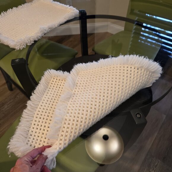 White Woven Cotton Placemats With Fringe Set Of 2 VTG Funky Retro Decor 13x18" - Picture 5 of 9